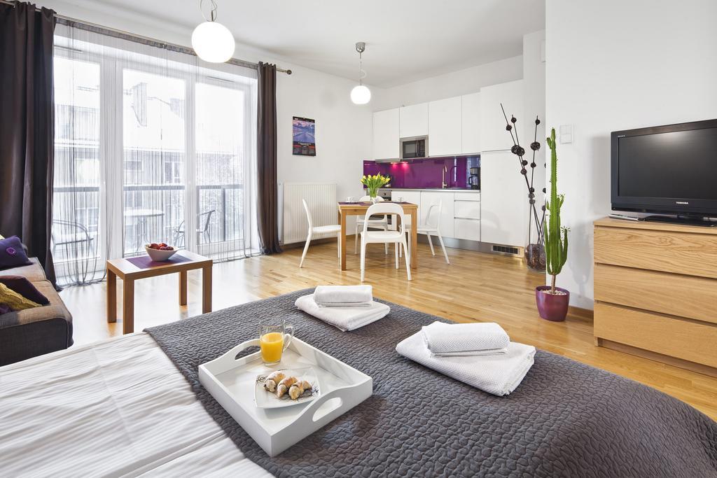 Apartamenty Szeroka - Old Town Holidays Home غدانسك الغرفة الصورة
