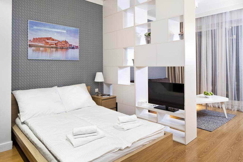 Apartamenty Szeroka - Old Town Holidays Home غدانسك الغرفة الصورة