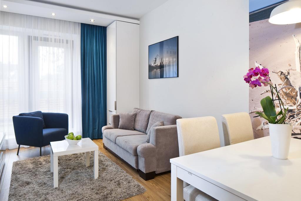 Apartamenty Szeroka - Old Town Holidays Home غدانسك الغرفة الصورة