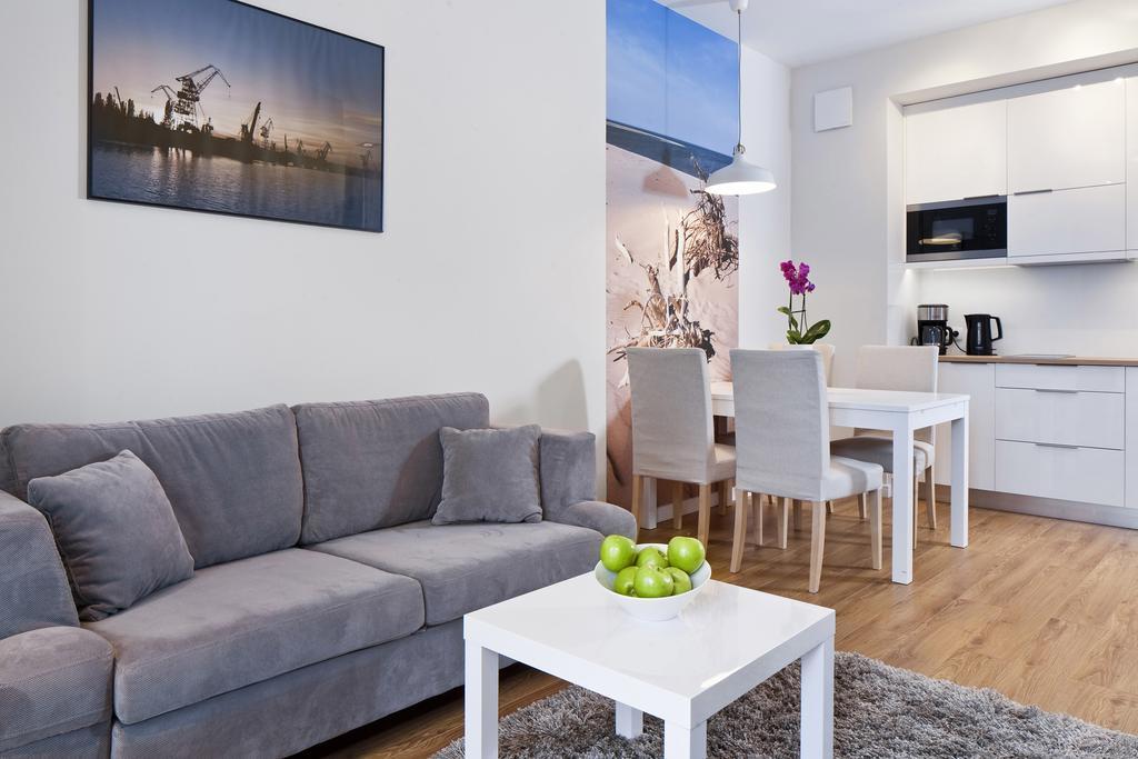 Apartamenty Szeroka - Old Town Holidays Home غدانسك الغرفة الصورة