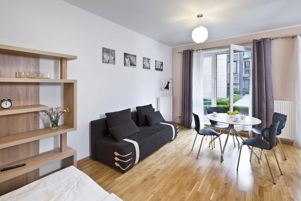 Apartamenty Szeroka - Old Town Holidays Home غدانسك الغرفة الصورة