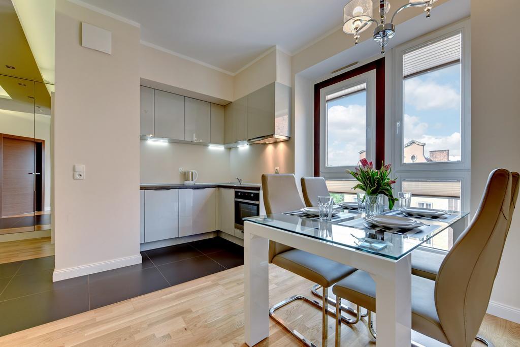 Apartamenty Szeroka - Old Town Holidays Home غدانسك المظهر الخارجي الصورة