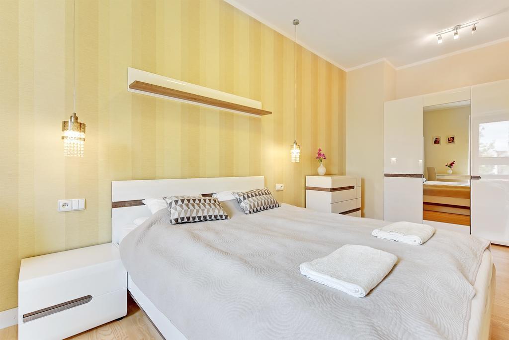Apartamenty Szeroka - Old Town Holidays Home غدانسك المظهر الخارجي الصورة