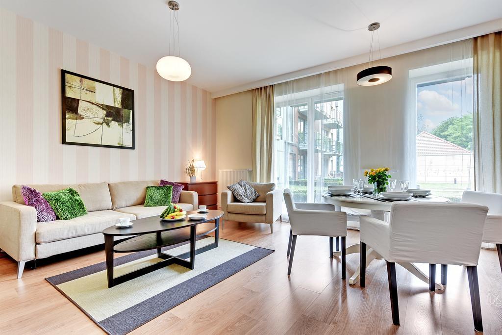 Apartamenty Szeroka - Old Town Holidays Home غدانسك المظهر الخارجي الصورة